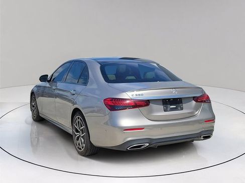 Used 2021 Mercedes-Benz E 350 Sedan image 4