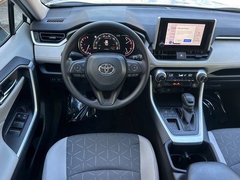Certified 2025 Toyota RAV4 XLE FWD image 14