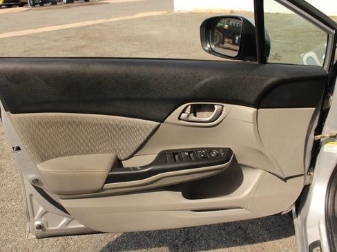 Used 2015 Honda Civic LX image 12