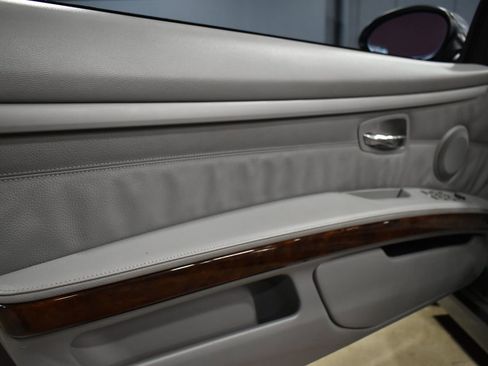 Used 2008 BMW 335i Convertible w/ Cold Weather Pkg image 41