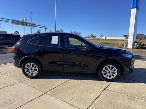 Used 2025 Ford Escape Active image 12