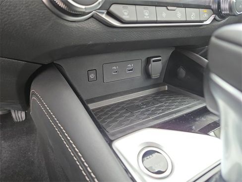 New 2025 Nissan Altima 2.5 SL image 27