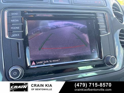 Used 2016 Volkswagen Tiguan R-Line AWD/4WD image 23
