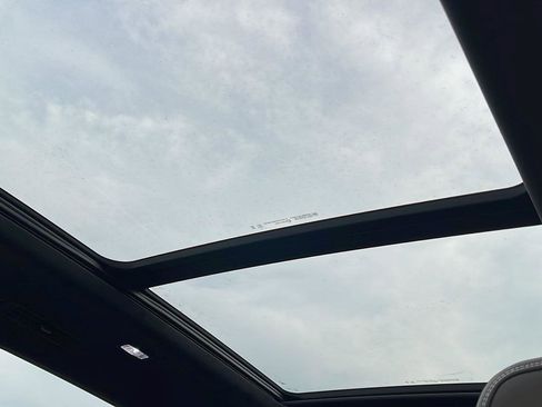 New 2026 GMC Acadia Denali Ultimate AWD/4WD image 27