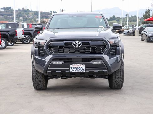 Used 2024 Toyota Tacoma PreRunner image 2