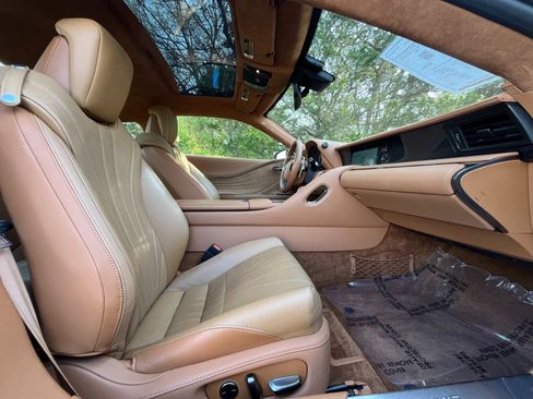 Used 2018 Lexus LC 500h w/ Touring Package image 28