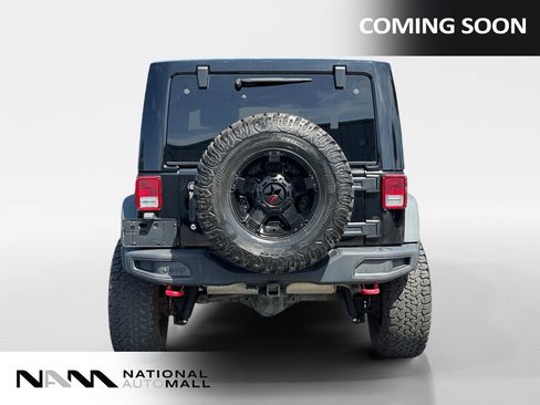 Used 2013 Jeep Wrangler Rubicon AWD/4WD image 4