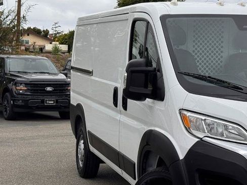 Used 2023 RAM ProMaster 2500 FWD image 5