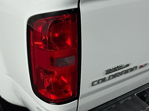 Used 2019 Chevrolet Colorado LT w/ LT Convenience Package RWD image 33