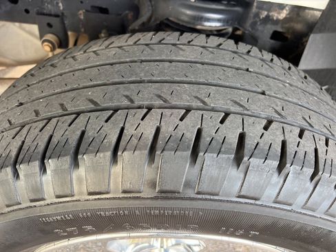 Used 2019 RAM 1500 Laramie image 10