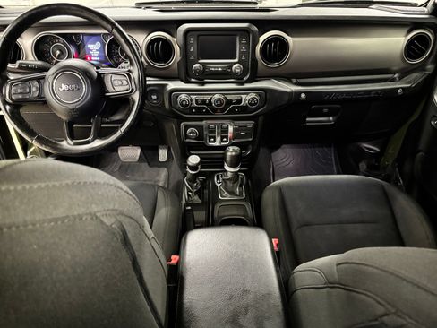 Used 2020 Jeep Wrangler Sport AWD/4WD image 11