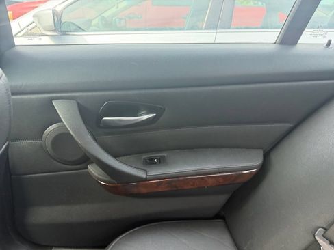 Used 2007 BMW 335xi Sedan AWD/4WD image 33
