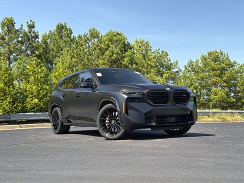 Used 2023 BMW XM AWD/4WD image 2