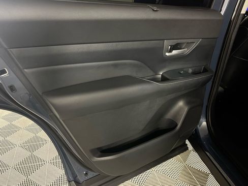 Used 2025 Toyota Grand Highlander FWD image 26