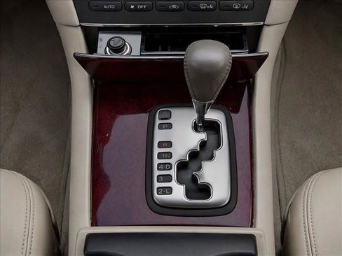 Used 2004 Lexus ES 330 w/ Premium Pkg FWD image 12