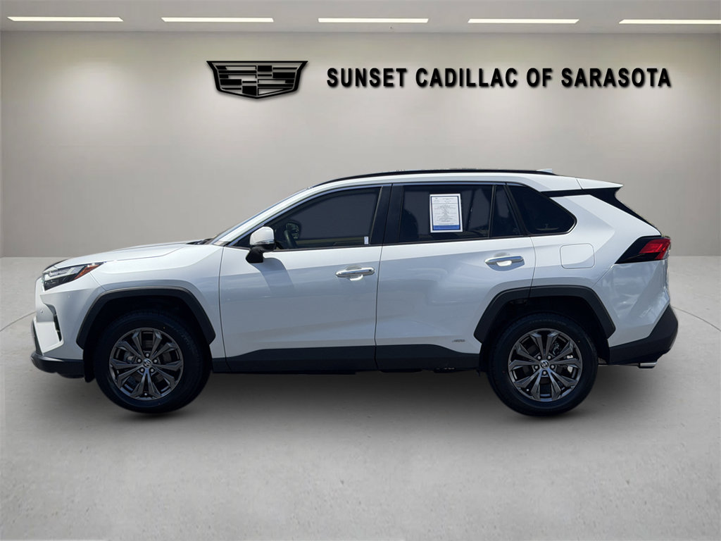 Used 2023 Toyota RAV4 Limited AWD/4WD image 4