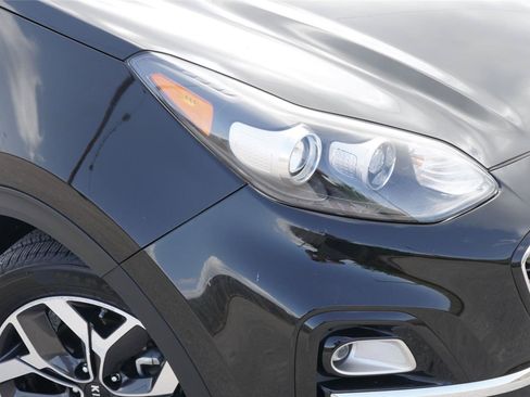 Used 2021 Kia Sportage EX FWD image 3