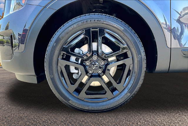 Used 2025 Kia Telluride SX X-Line AWD/4WD image 34