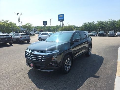 New 2026 Chevrolet Equinox LT w/ Safety and Technology Package AWD/4WD image 6