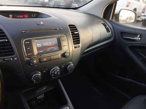 Used 2015 Kia Forte Koup EX w/ EX Premium Package image 13