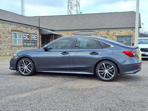 Used 2024 Honda Civic Touring image 18