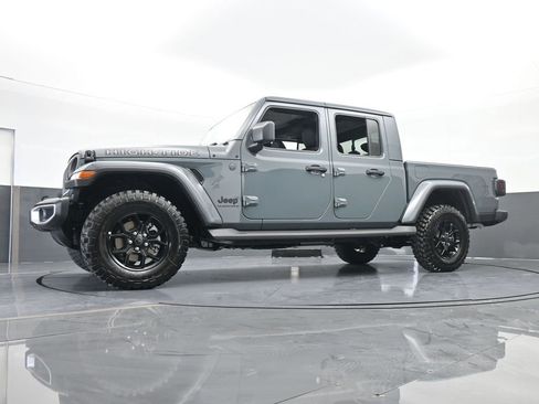 Used 2025 Jeep Gladiator Sport AWD/4WD image 57