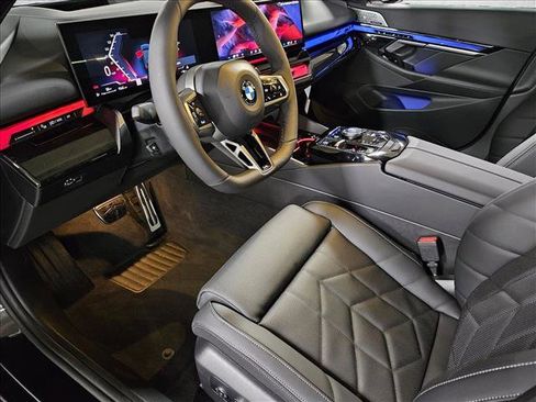 New 2026 BMW 530i w/ M Sport Package image 9