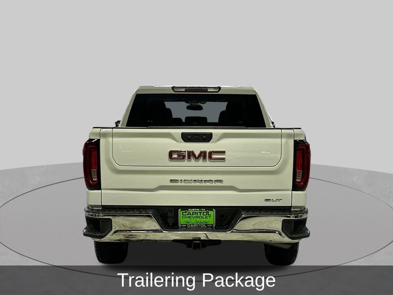Used 2025 GMC Sierra 1500 SLT RWD image 4