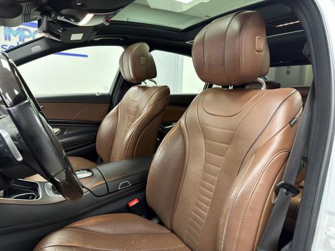 Used 2018 Mercedes-Benz S 560 S 560 4MATIC Sedan image 11