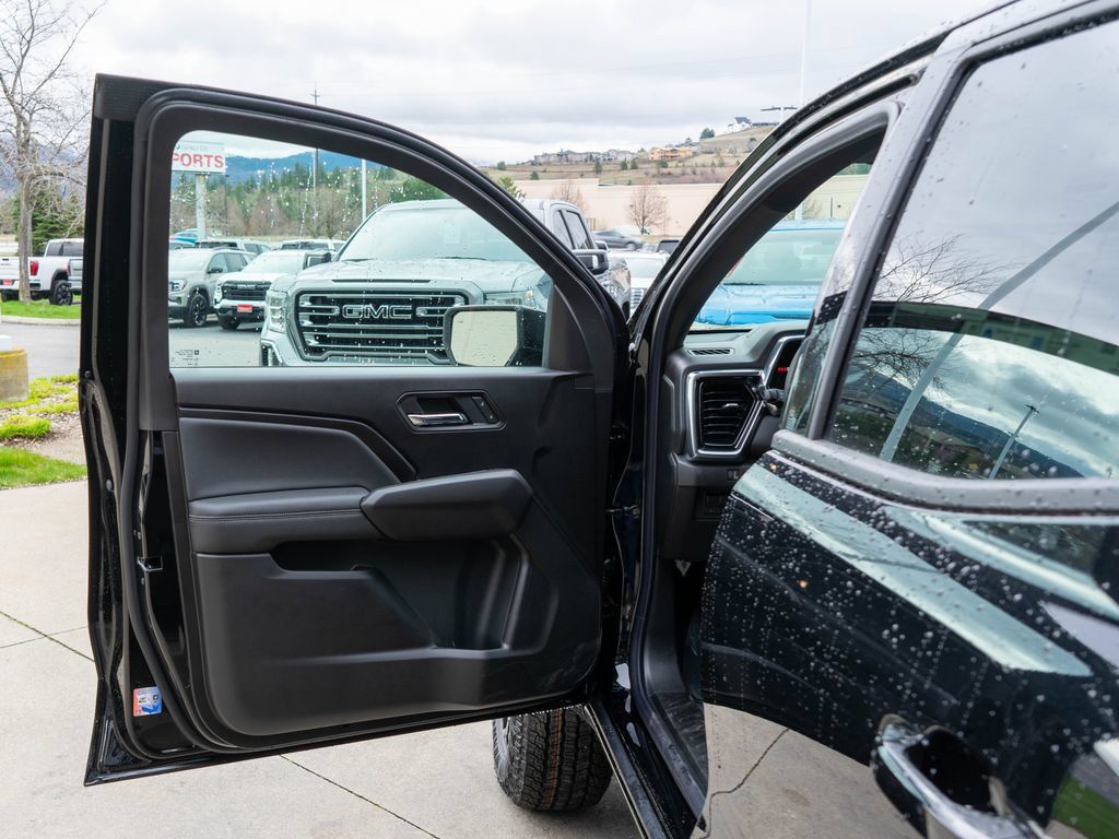 New 2026 GMC Canyon Elevation w/ Convenience Package AWD/4WD image 15