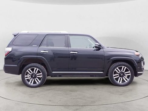 Used 2021 Toyota 4Runner Limited AWD/4WD image 4