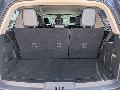 Used 2022 Ford Expedition XLT AWD/4WD image 12