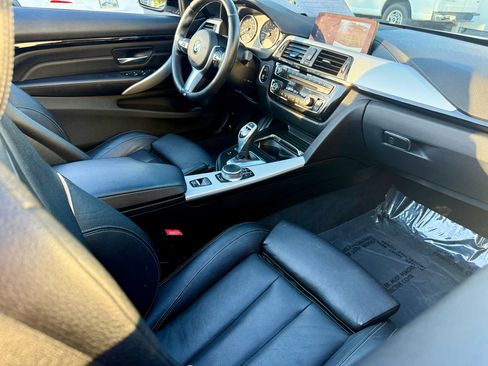 Used 2018 BMW 430i xDrive Convertible image 19
