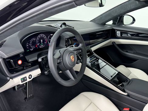 New 2026 Porsche Panamera 4 AWD/4WD image 4