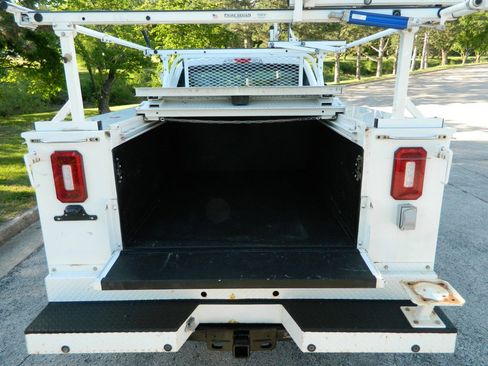 Used 2019 Ford F350 XL w/ Power Equipment Group AWD/4WD image 11