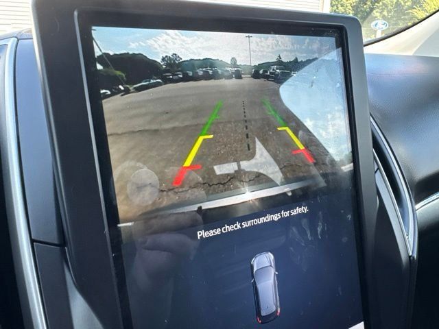 Used 2022 Ford Edge SEL AWD/4WD image 19