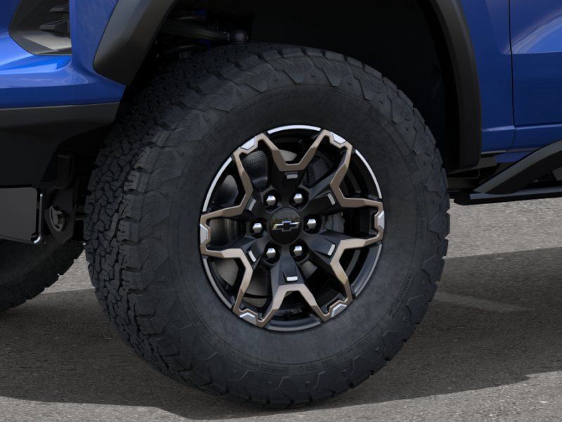 New 2026 Chevrolet Colorado ZR2 w/ Technology Package AWD/4WD image 9