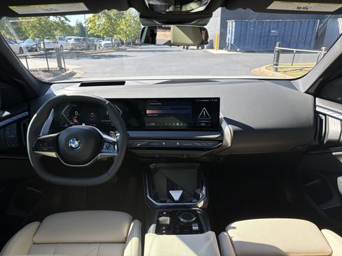 Used 2025 BMW X3 xDrive30i w/ Premium Package AWD/4WD image 18