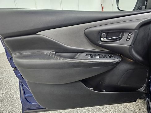 Used 2021 Nissan Murano SL w/ SL Moonroof Package image 12