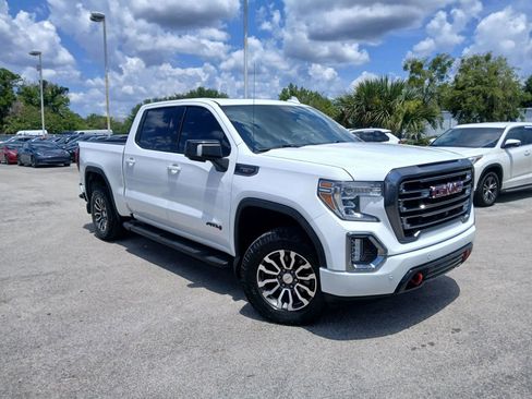 Used 2020 GMC Sierra 1500 AT4 w/ Off Road Performance Package AWD/4WD image 2