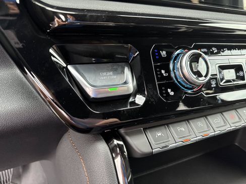 New 2026 GMC Sierra 1500 AT4 w/ AT4 Premium Package AWD/4WD image 23