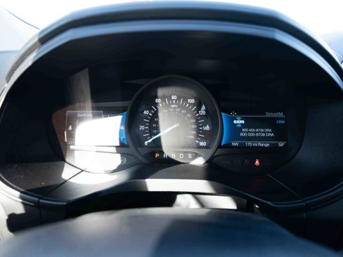 Used 2024 Ford Edge Titanium image 16