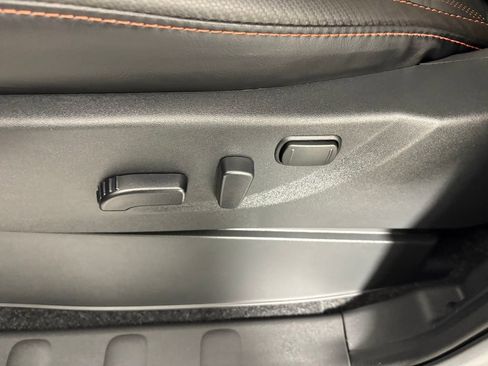 Used 2025 Nissan Frontier PRO-4X w/ Pro Premium Package image 15