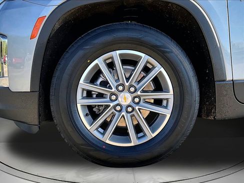 Used 2023 Chevrolet Traverse LT AWD/4WD image 30