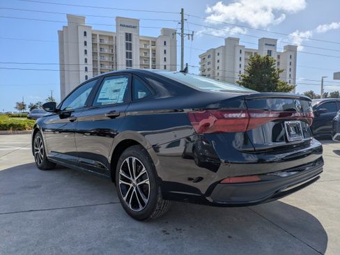 New 2026 Volkswagen Jetta Sport FWD image 6