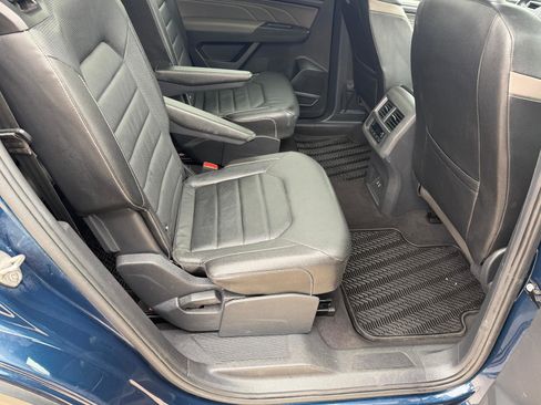 Used 2023 Volkswagen Atlas SEL Premium image 31