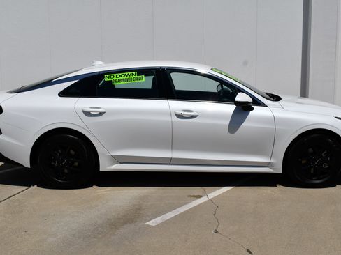 Used 2025 Kia K5 LXS FWD image 5