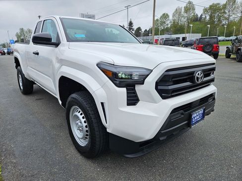 Used 2024 Toyota Tacoma SR RWD image 7