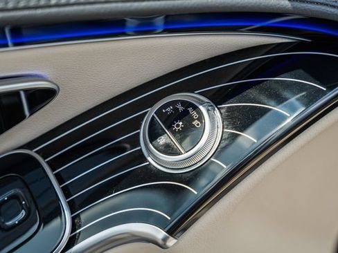 Certified 2023 Mercedes-Benz S 500 4MATIC image 39