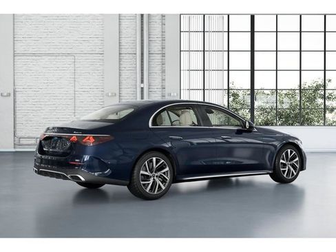 New 2026 Mercedes-Benz E 450 4MATIC Sedan image 20